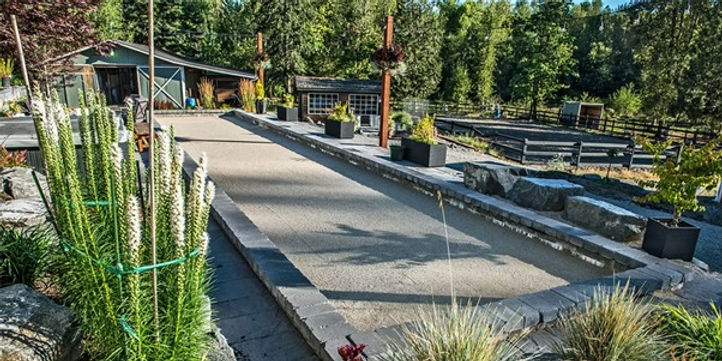 Low-Maintenance Landscaping Tips for Busy Homeowners